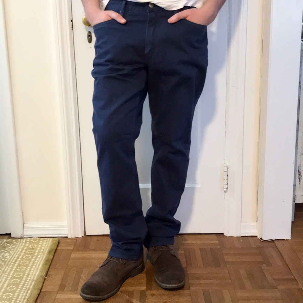 Men’s Bonobos navy blue travel jeans straight fit